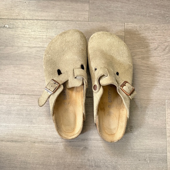 Birkenstock Shoes - Birkenstock Boston Tan Suede Clogs